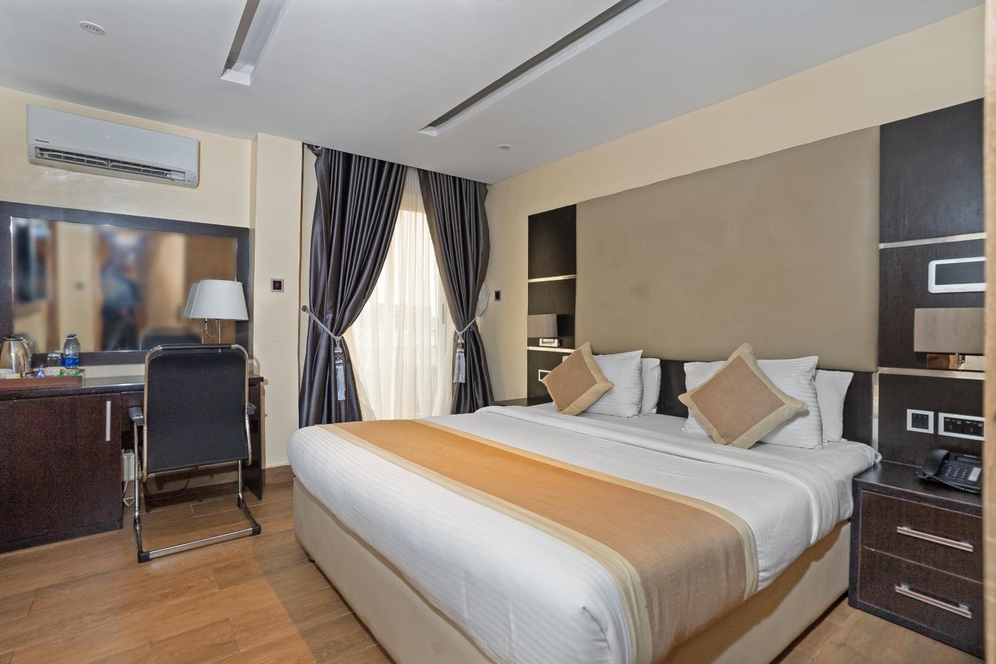 Watercress Hotels And Event Икея Экстерьер фото
